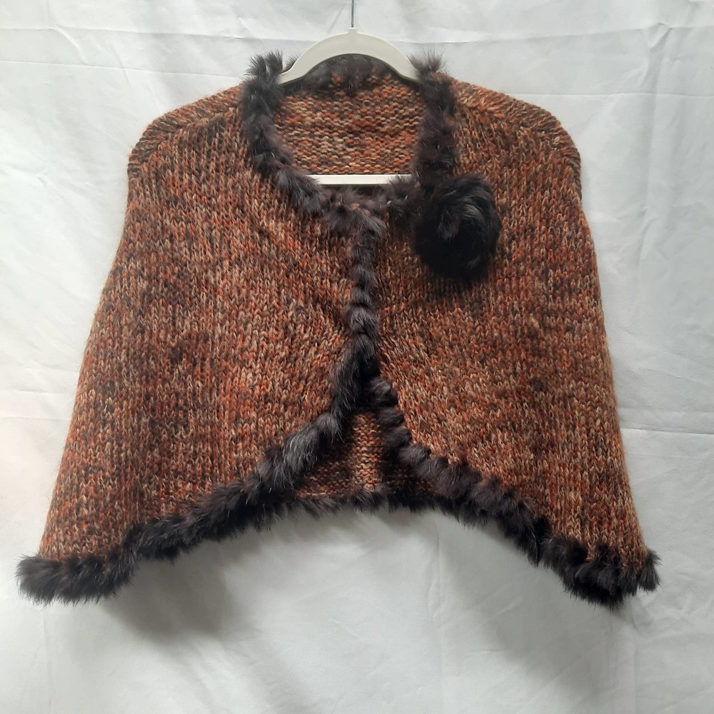 Vtg 1970's Handmade Brown Tan Rusty Orange fall colors cape with rabbit fur OS